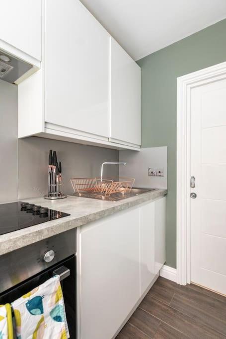 Appartement Beautiful Apartment, 5min Walk To *